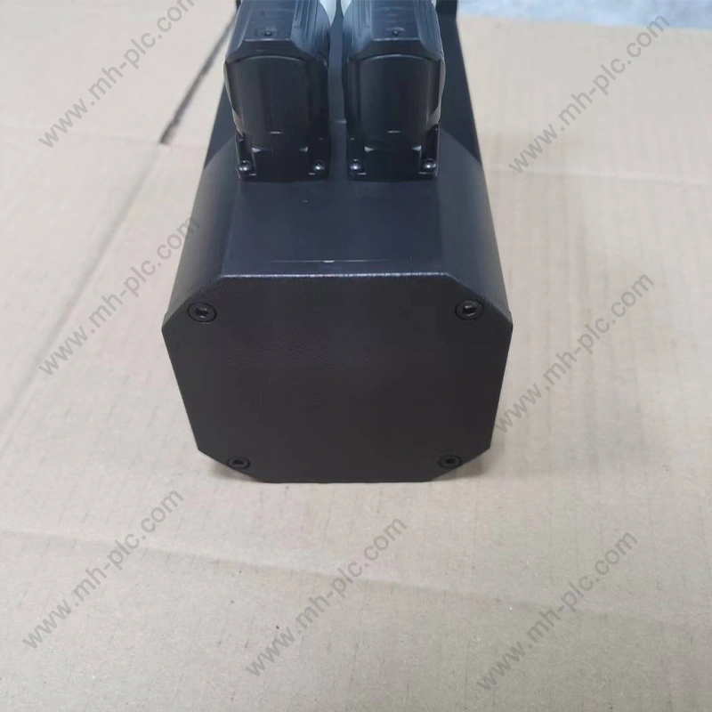 B&R 8LSA30.DA045S100-3