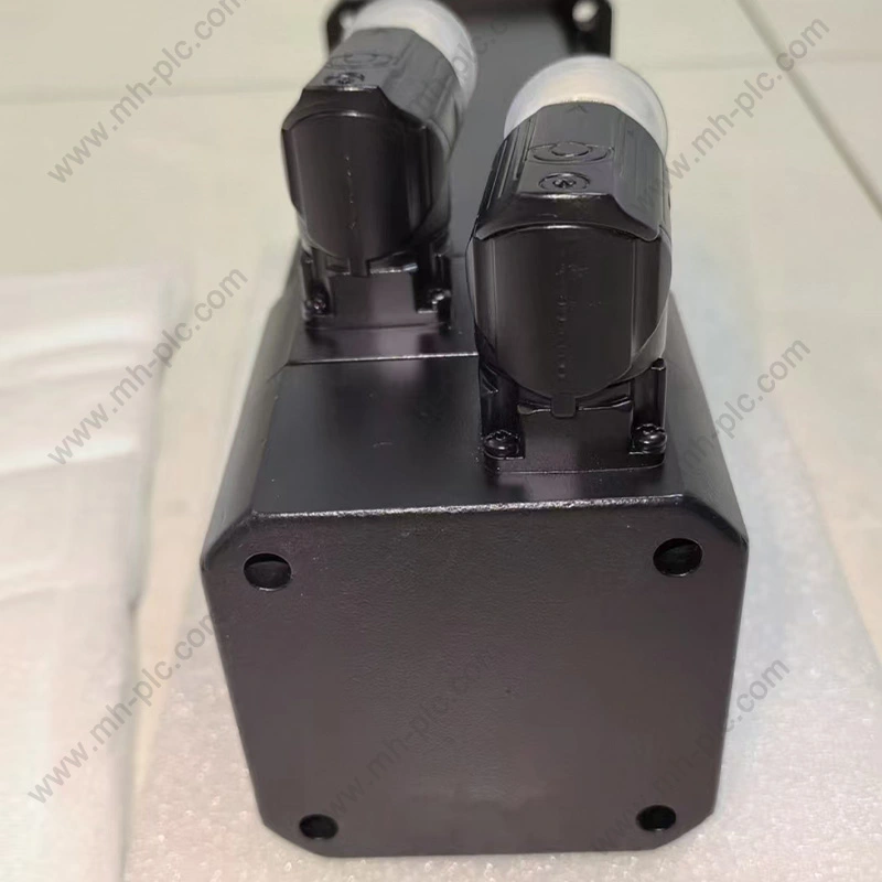 B&R 8LSA36.E0045D000-0